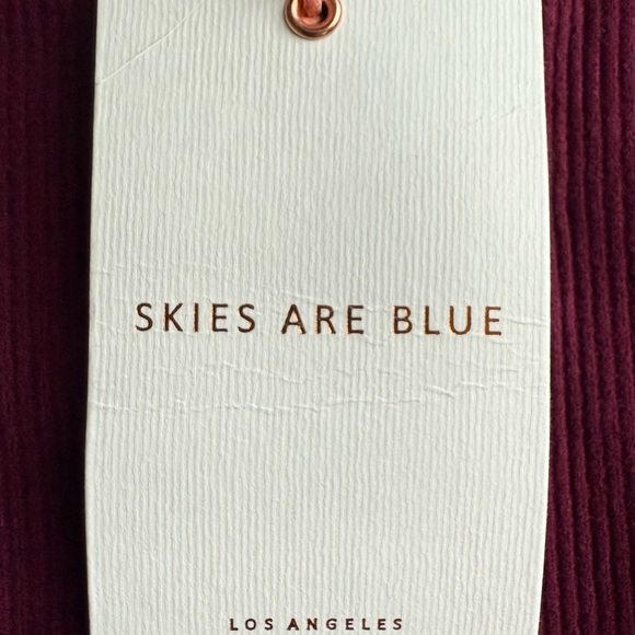 Skies Are Blue NWT Ribbed Knit Scalloped Hem Skirt Petite Small Burgundy Stretch - Picture 5 of 8